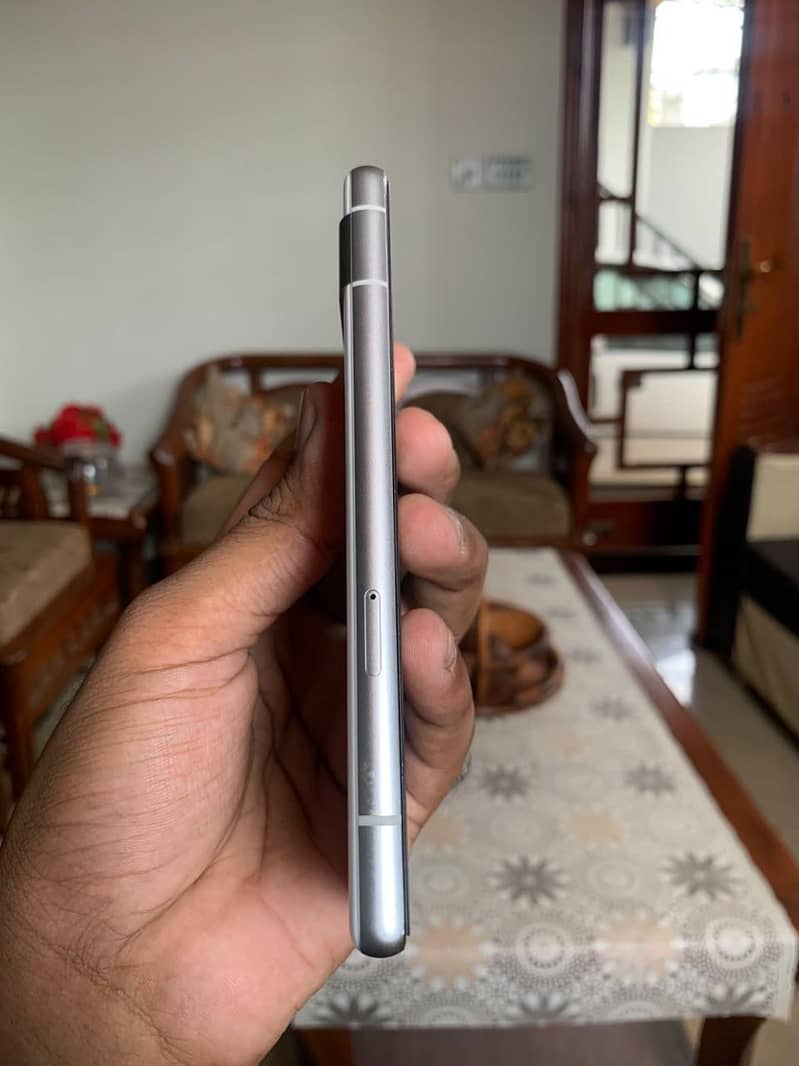 Google Pixel 7a 2