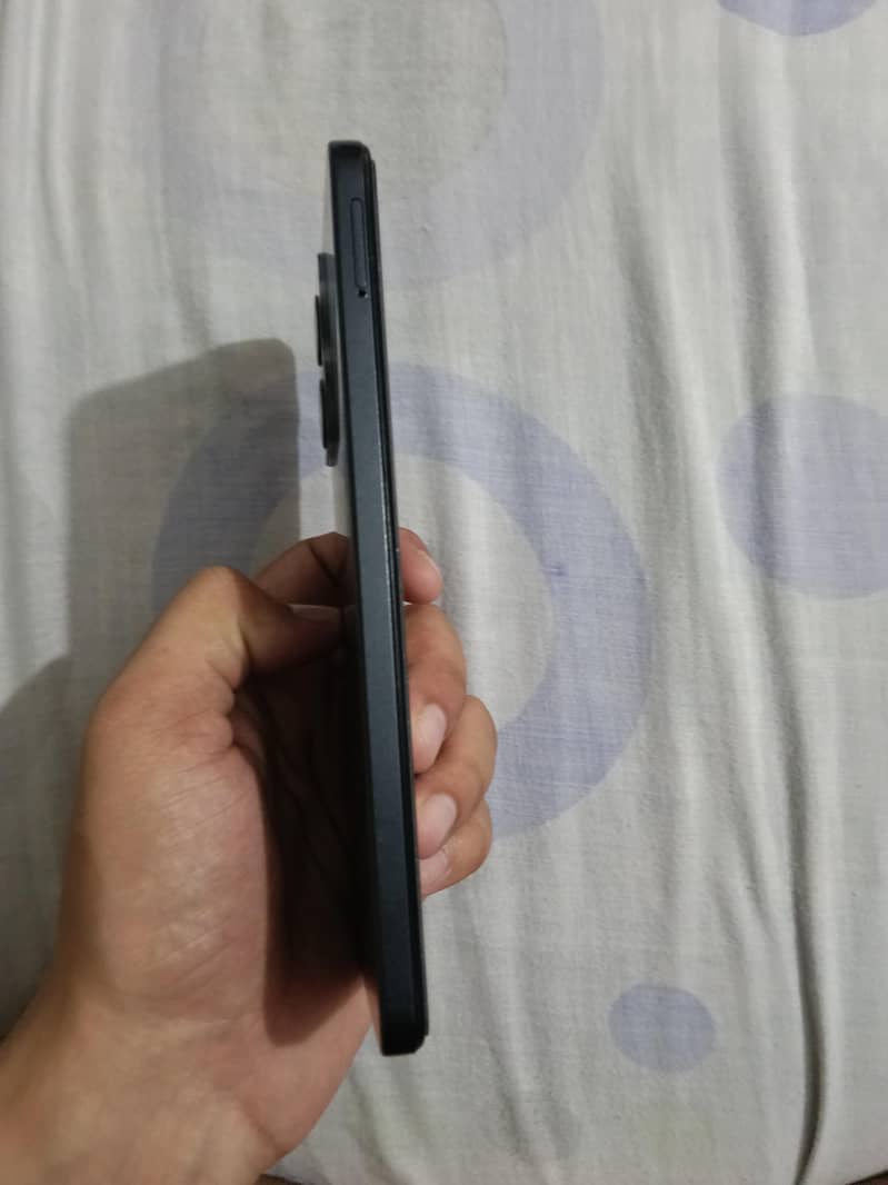 Xiaomi Redmi Note 12 2