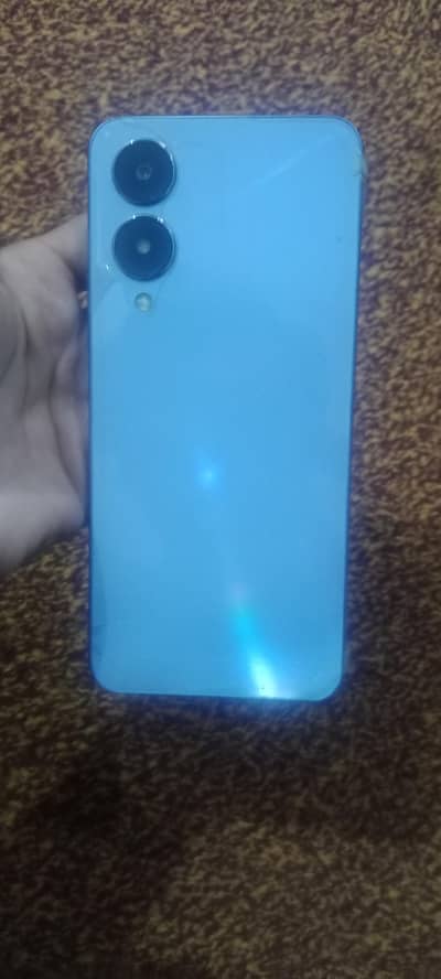 Vivo Y17s