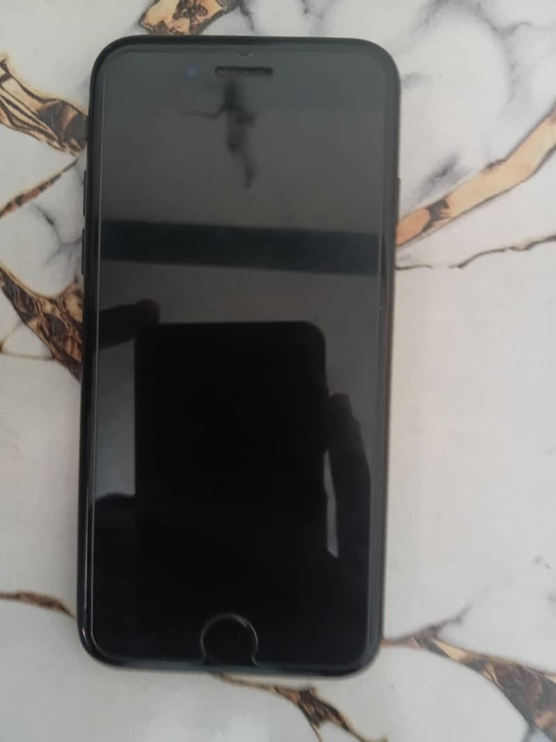 Apple iPhone SE 0