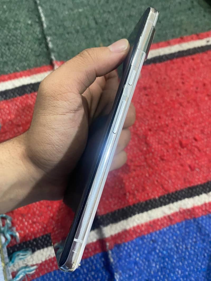 Google Pixel 7 Pro 6
