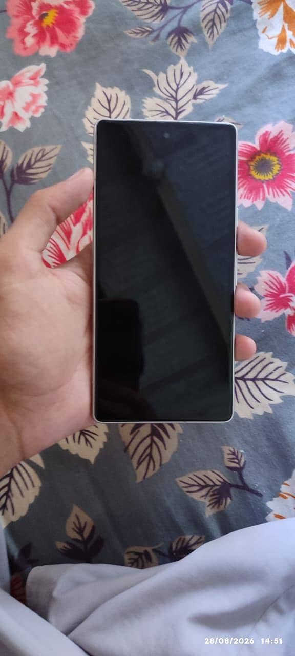 pixel 7a 1