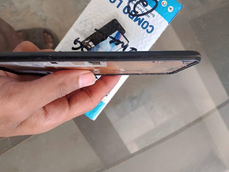 Google Pixel 4a5g read description. 7