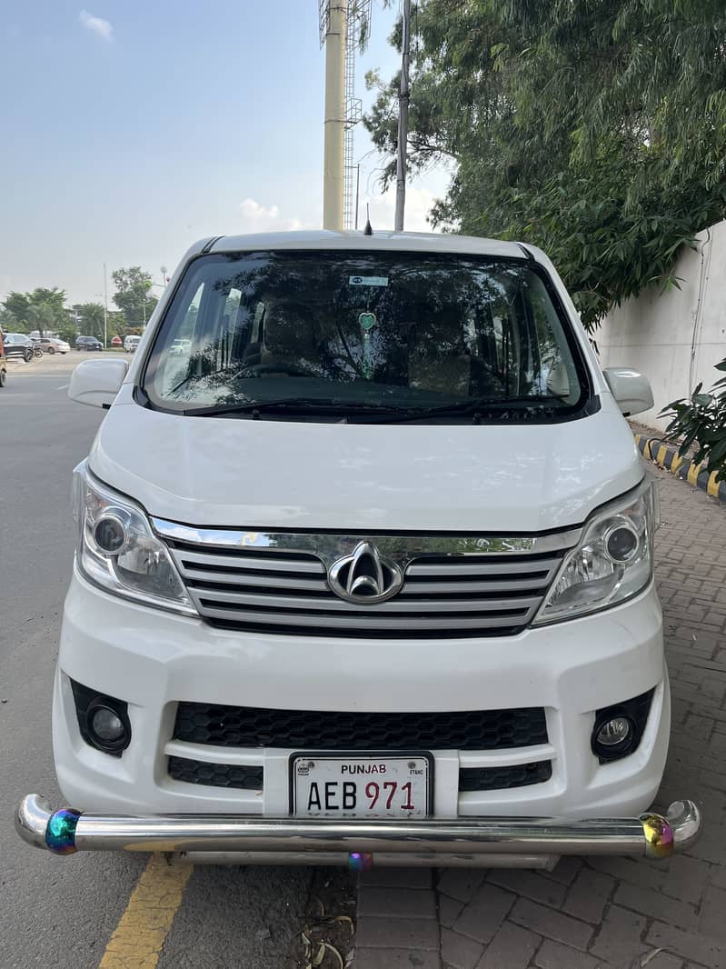 Changan Karvaan Plus 5