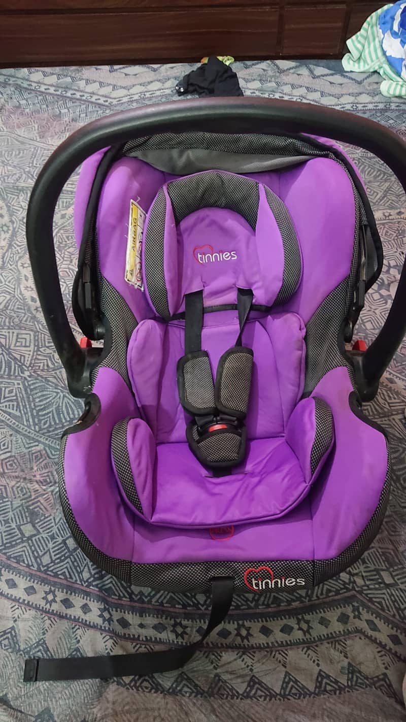 carry cot 1