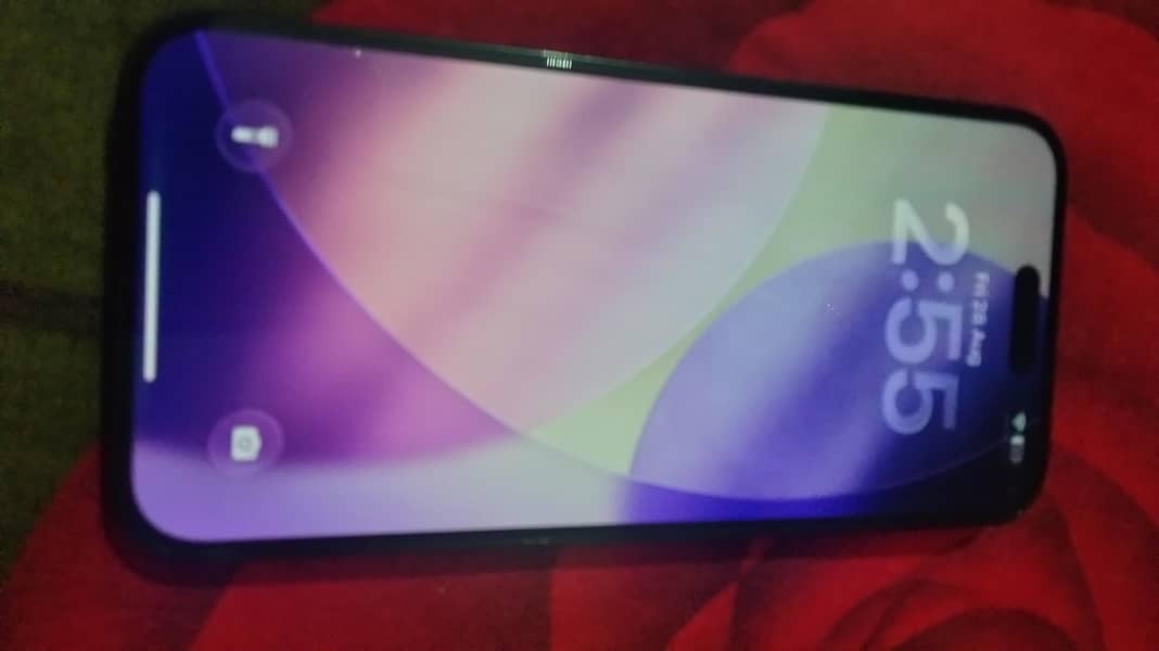 Apple iPhone 14 Pro Max 1