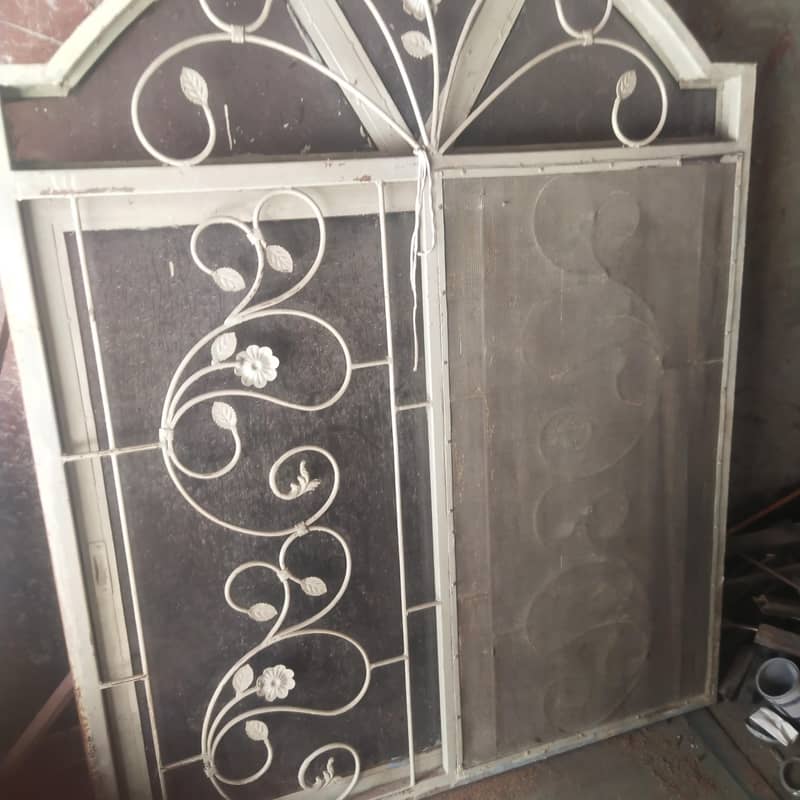 window 4