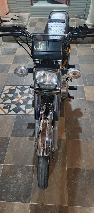 Honda 125 Gold Special Edition