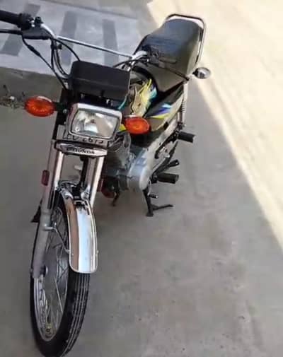 Honda 125 urgent for sale WhatsApp 03, 09, 66, 98,137