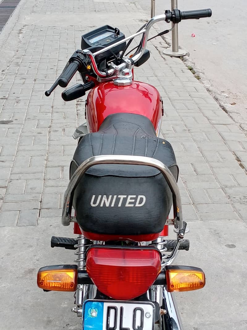 United 24/25 Model 1