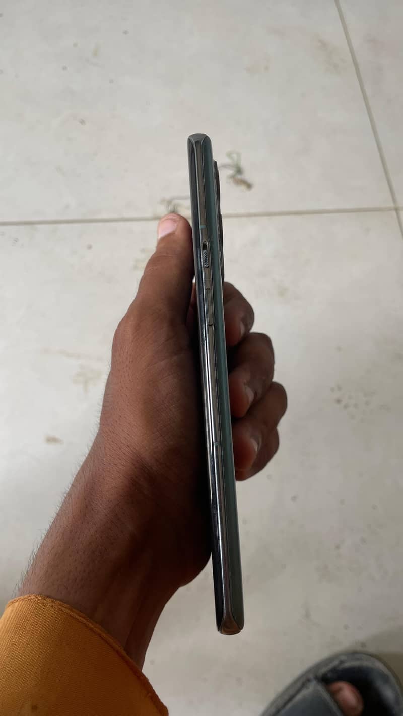 One Plus 9 Pro 5