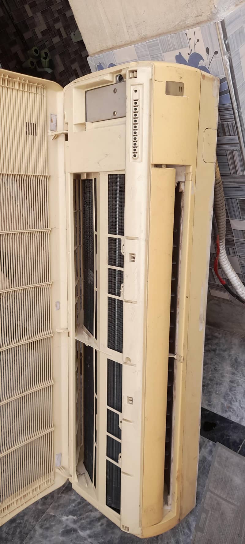 Indoor Waves Split AC 7