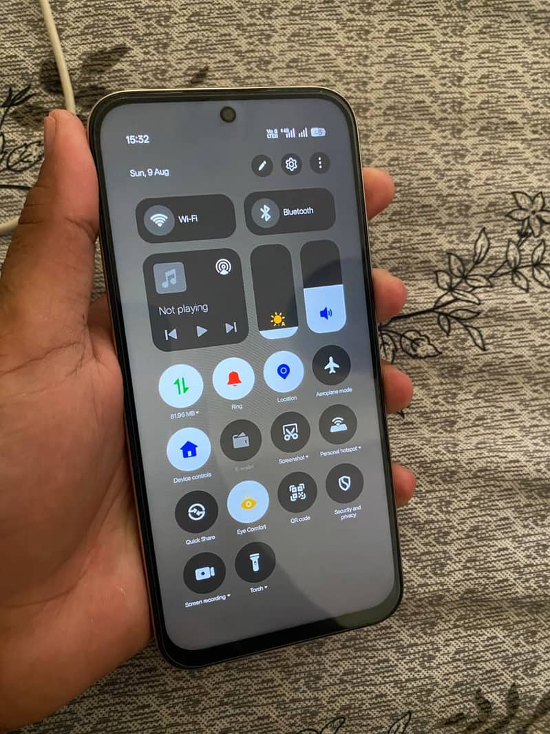 OPPO A6 4