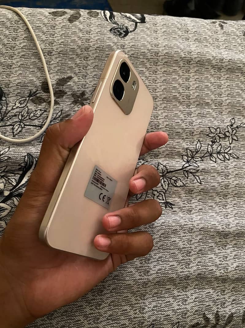 OPPO A6 8
