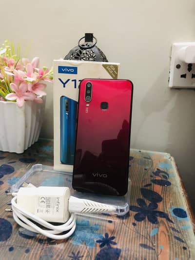 Vivo y12 for sell in mint condition 03133380192