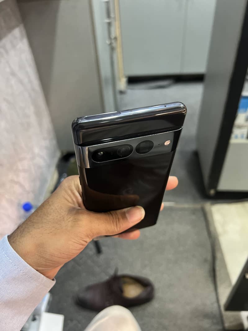 Google pixel 7 PRO 3