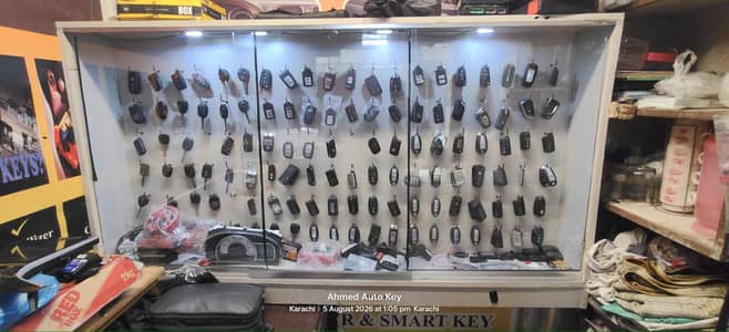 car key maker/key maker/locksmith
