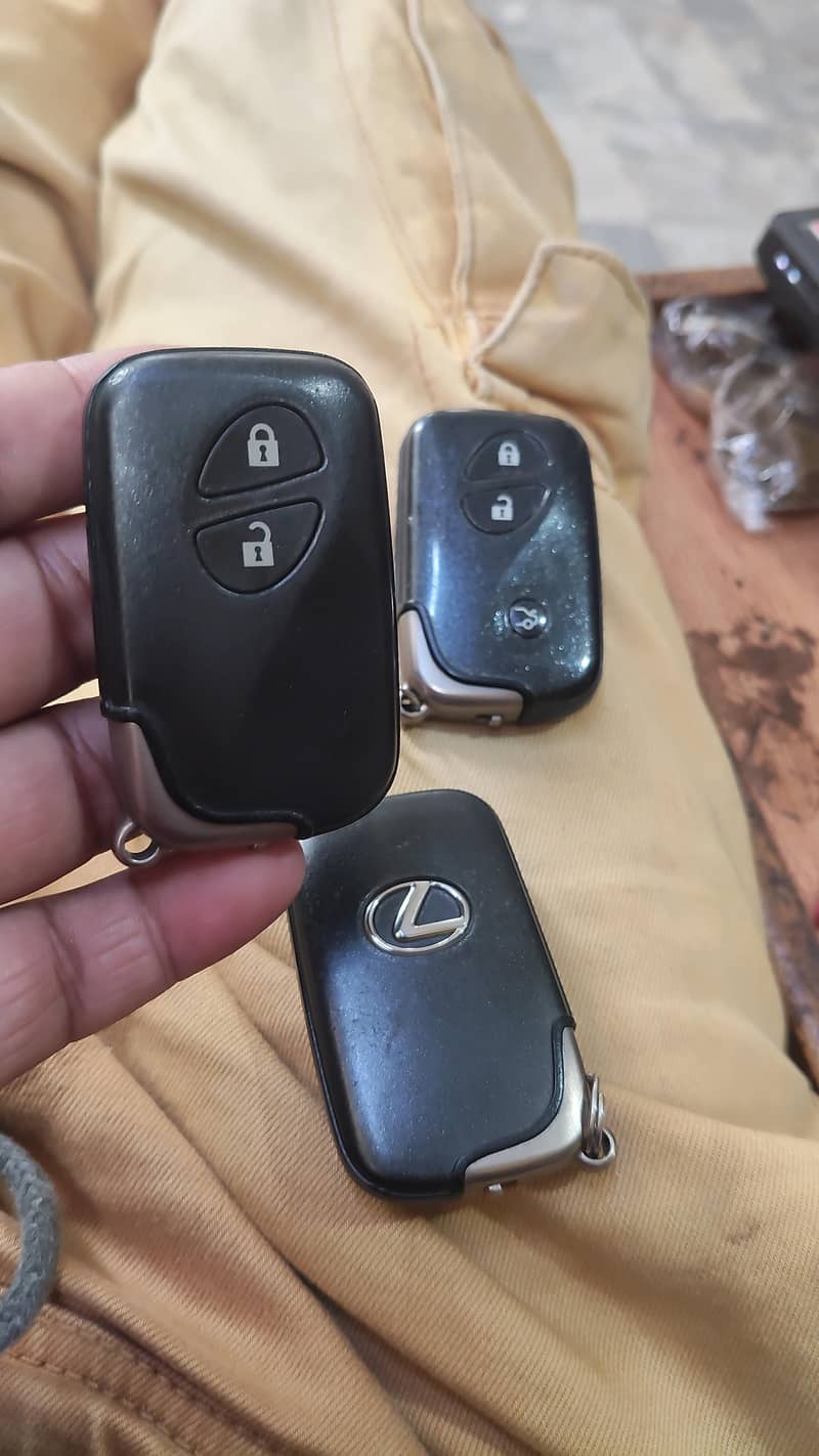 car key maker/key maker/locksmith 16