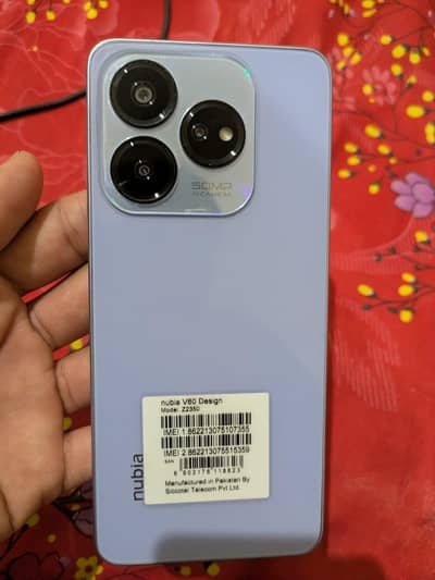 Zte nubia V60 Design