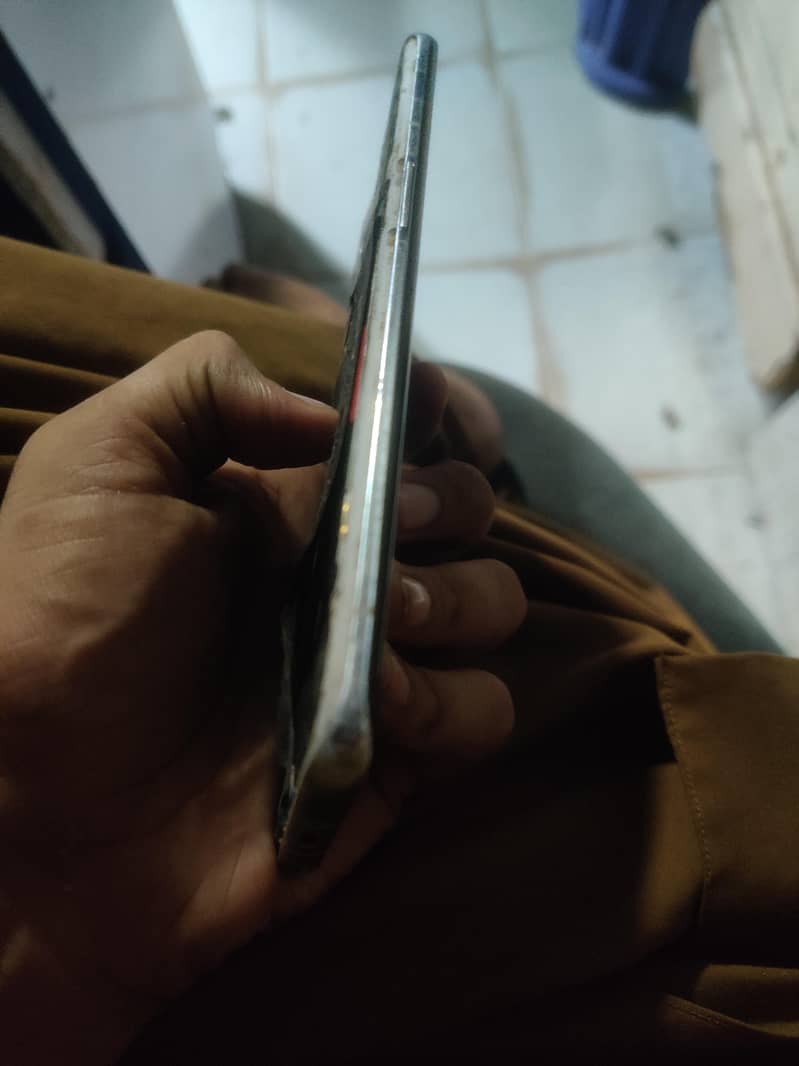 One Plus 9 Pro 3