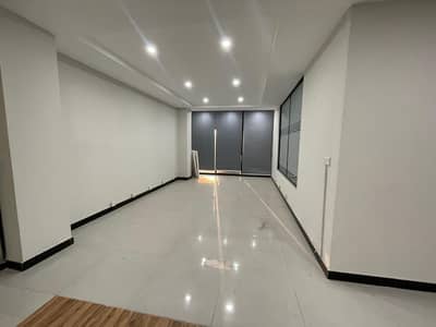 Semi Furnished 1800sqft 1st Floor Modern Office Space For Rent In Gulberg