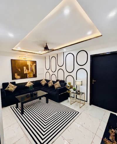 Per Day Apartment for Rent in Bahria Town Lahore Available