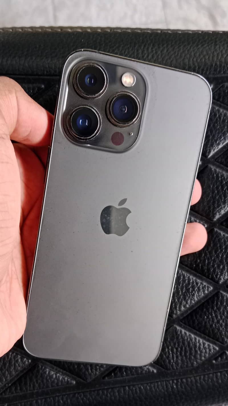 Apple iPhone 13 Pro 0