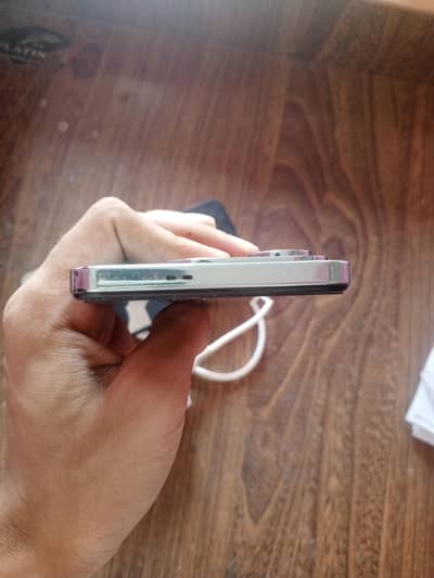 Infinix Hot 40 Pro
