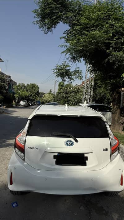 Toyota Aqua 2015