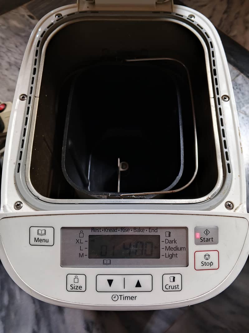 Automatic Bread Maker 4
