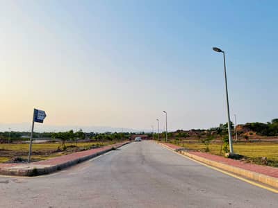 Plot For Sale In Sector P Park-Face Possession Utility Paid Reasonable Price Best Opportunity For Invesment Bahria Enclave Islamabad