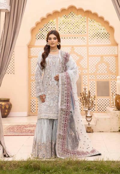Branded Ready to wear Dresses Wholesale Price | Starting Rs 10,000