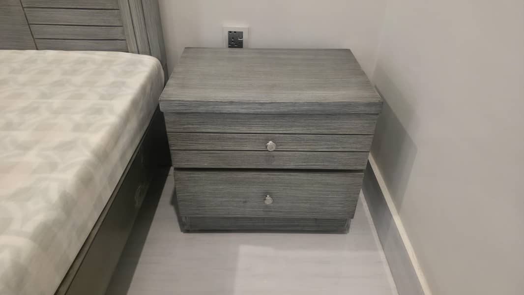 King Size Double bed 3