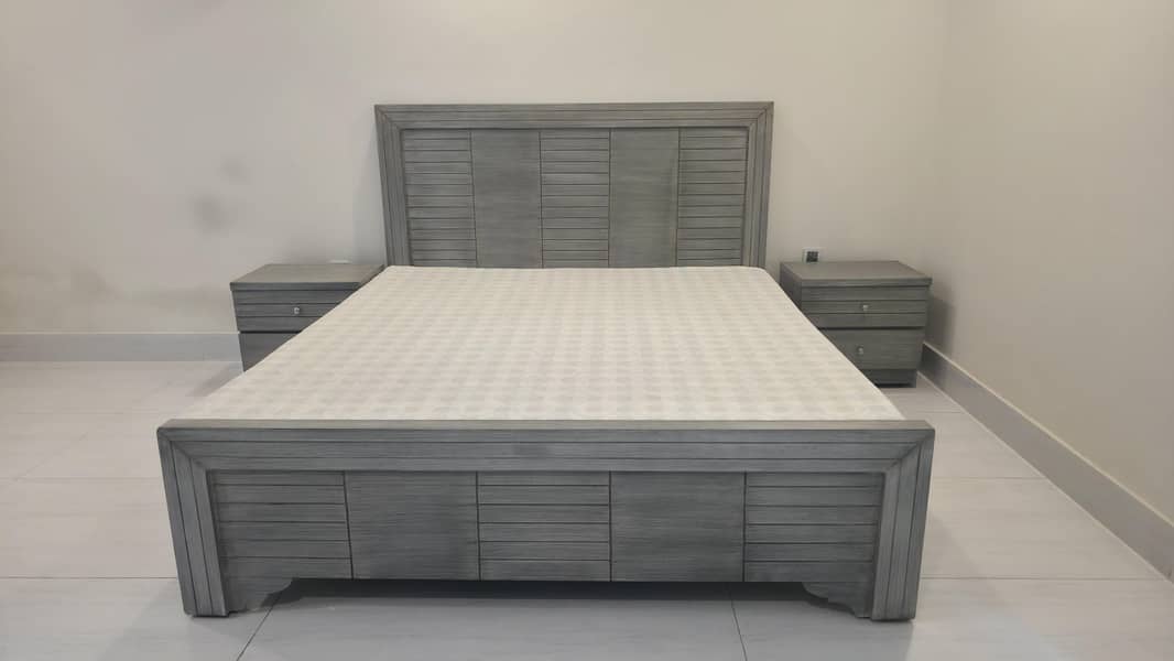 King Size Double bed 4