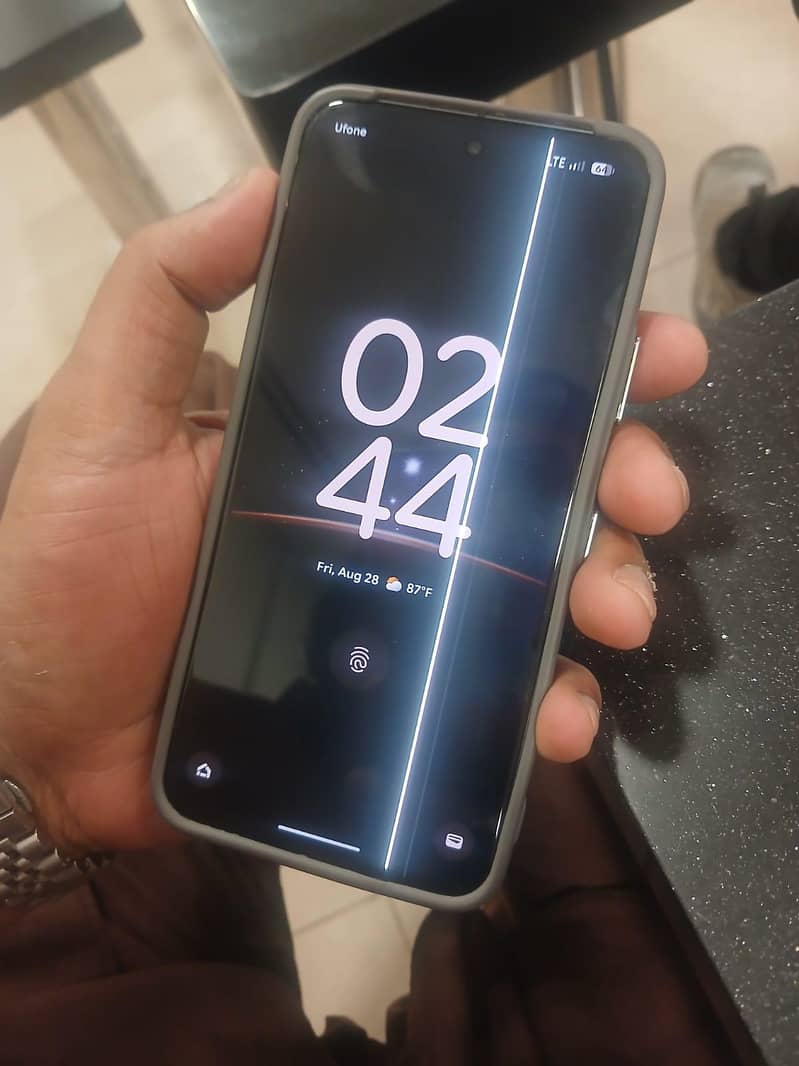 Google Pixel 8 1