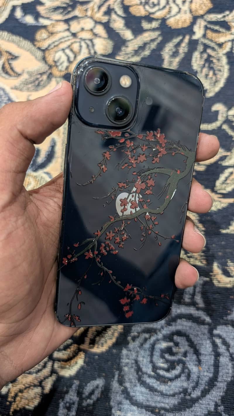 iPhone 13 7