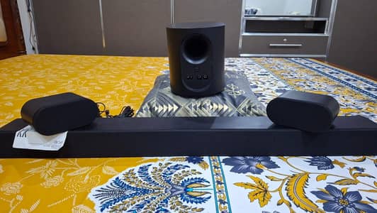 VIZIO 5.1 Dolby Atmos Soundbar SE, Wireless Subwoofer - 2024