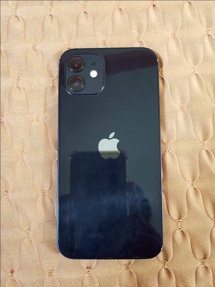 Apple iPhone 12 0