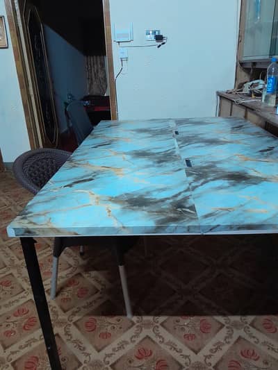 Office table