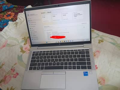 HP elitebook Core i5 11th generation 16/512