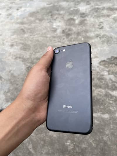 Apple iPhone 7