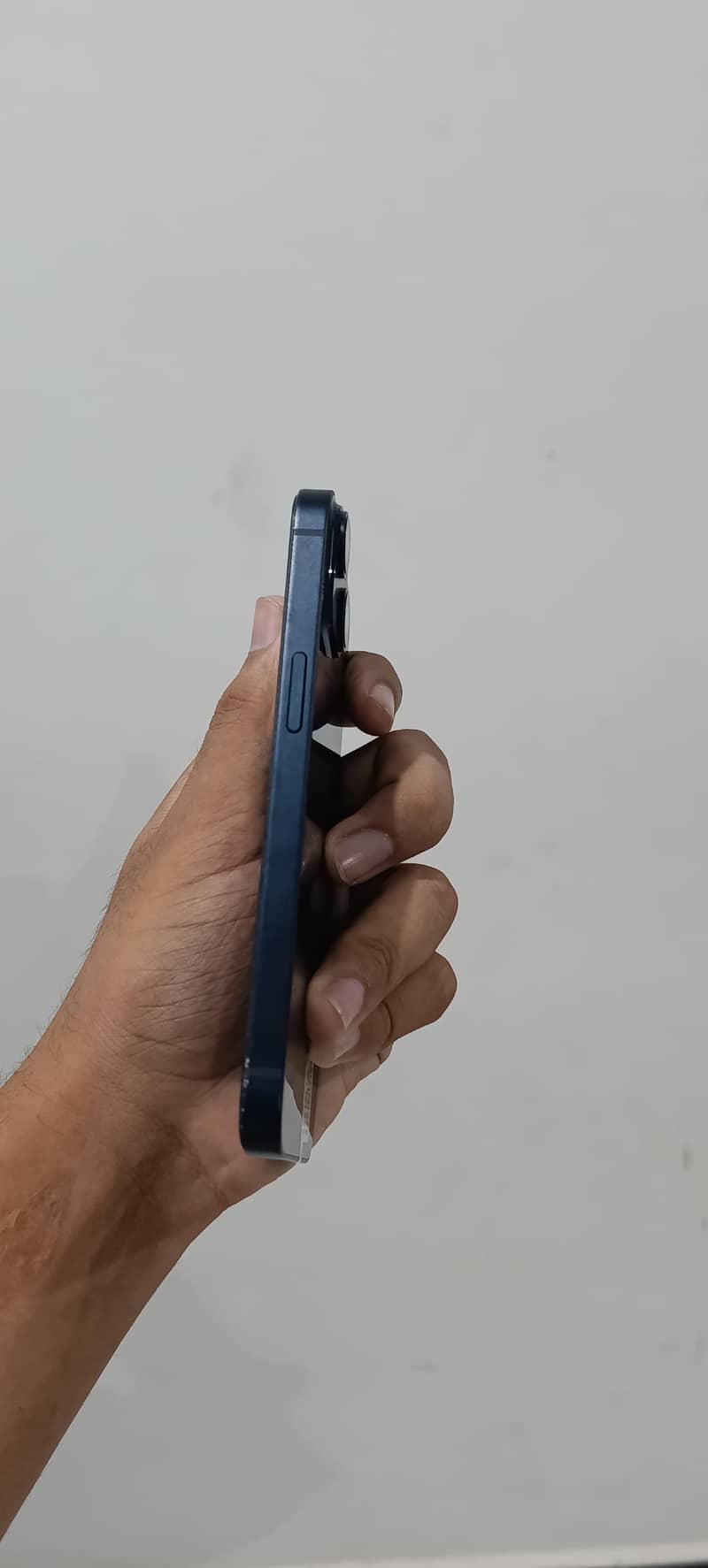 Apple iPhone 14 3