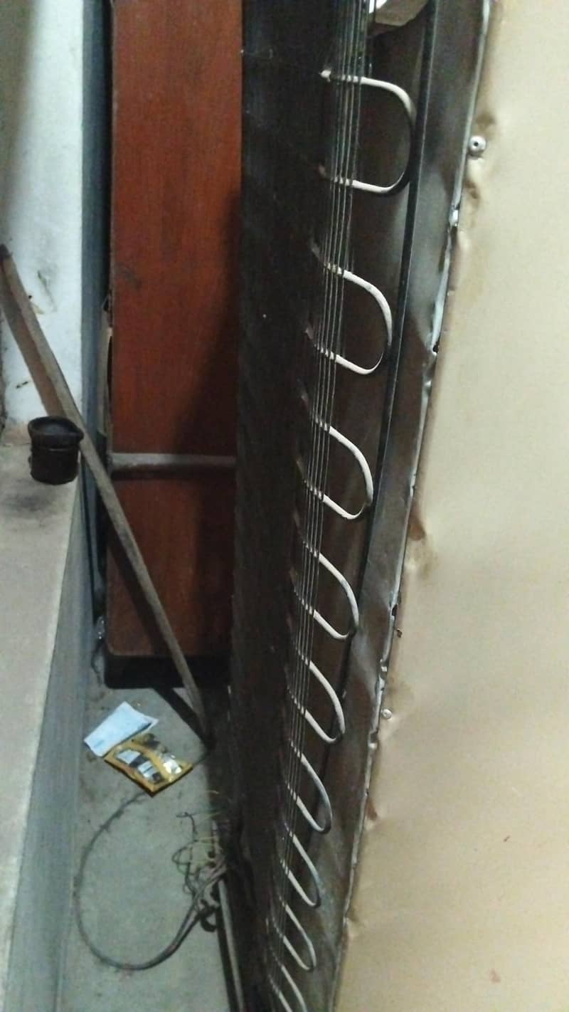 Orient fridge 3