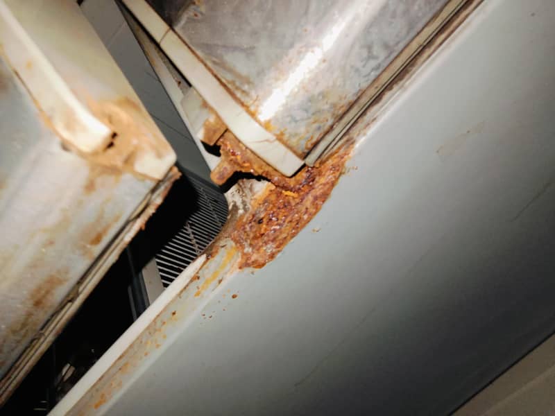 Refrigerator 4