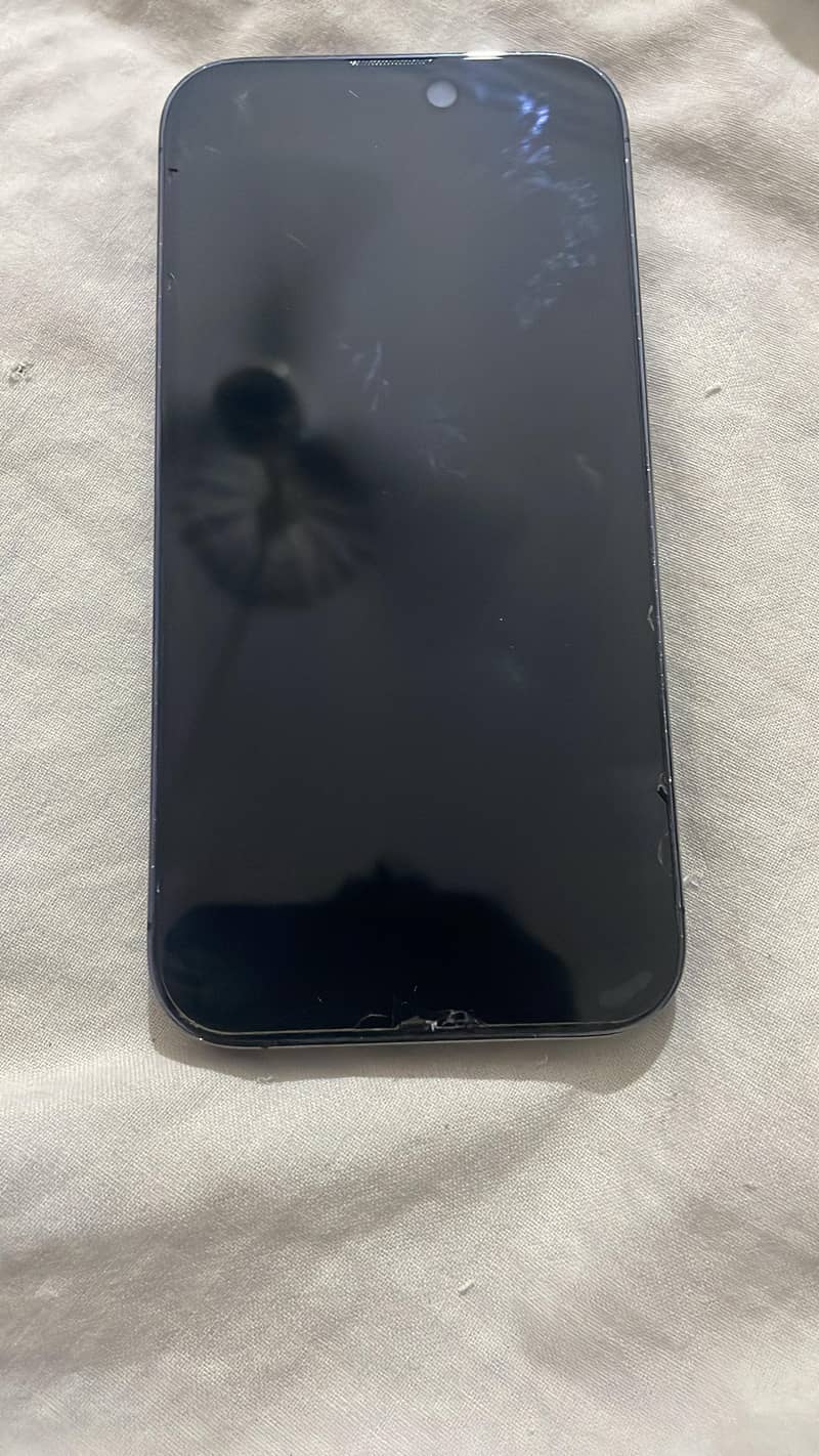 Apple iPhone 14 Pro 1