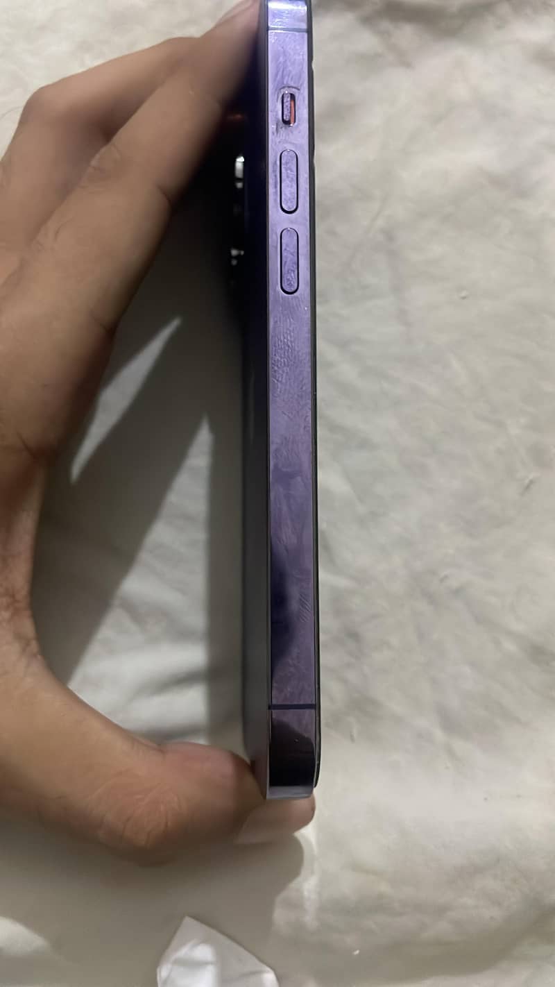 Apple iPhone 14 Pro 3