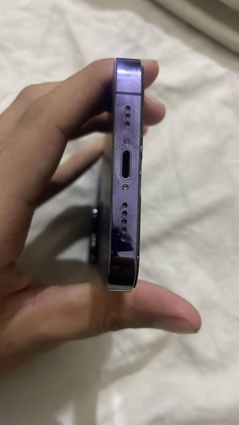 Apple iPhone 14 Pro 4