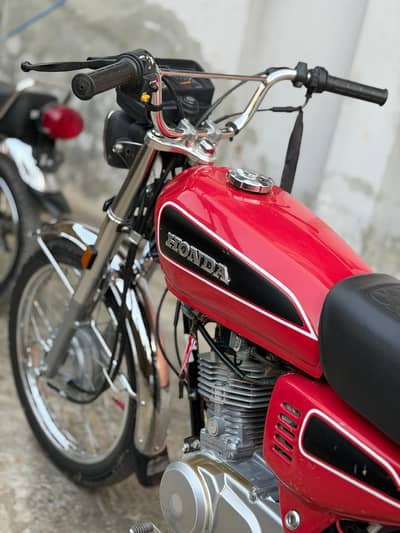 CG 125 : 25/26 model , First owner , Number Not Rigester , 10/10