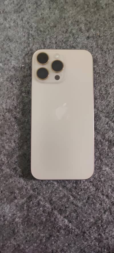 Apple iPhone 16 Pro Max JV