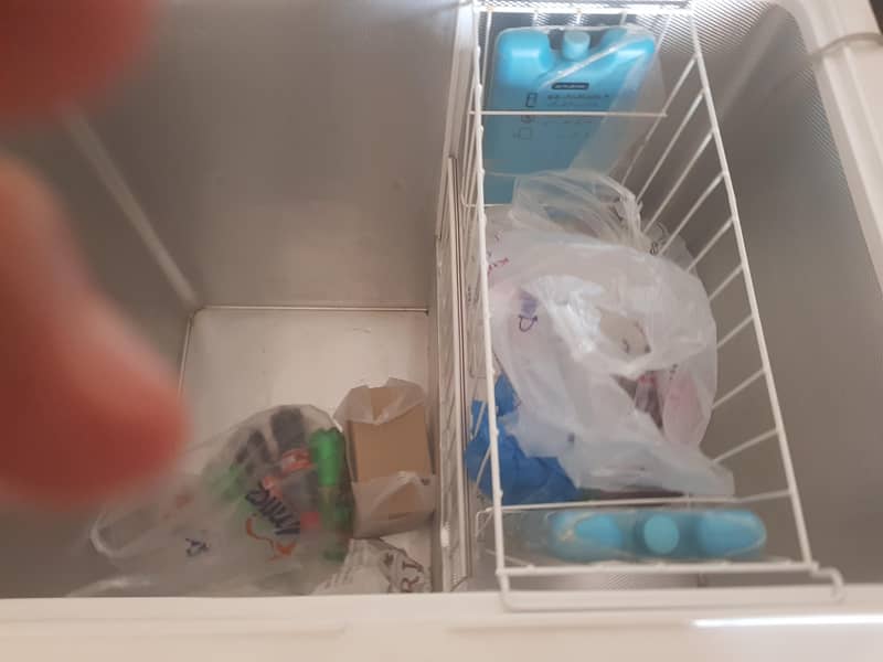 Dawlance deep freezer 1
